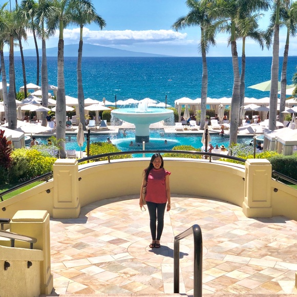 Meet Your Posher, Deb - Picture 5 of 16